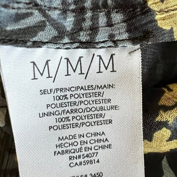 Cabi women’s size M sleeveless blouse - Picture 7 of 9